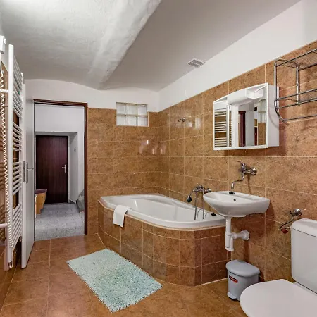 Jelemek By Interhome Holiday home Nebahovy