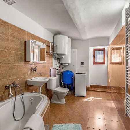 Holiday home Jelemek By Interhome