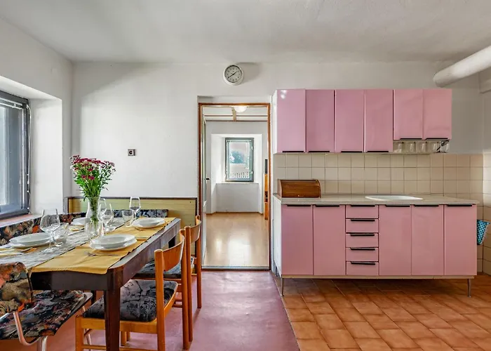 Jelemek By Interhome